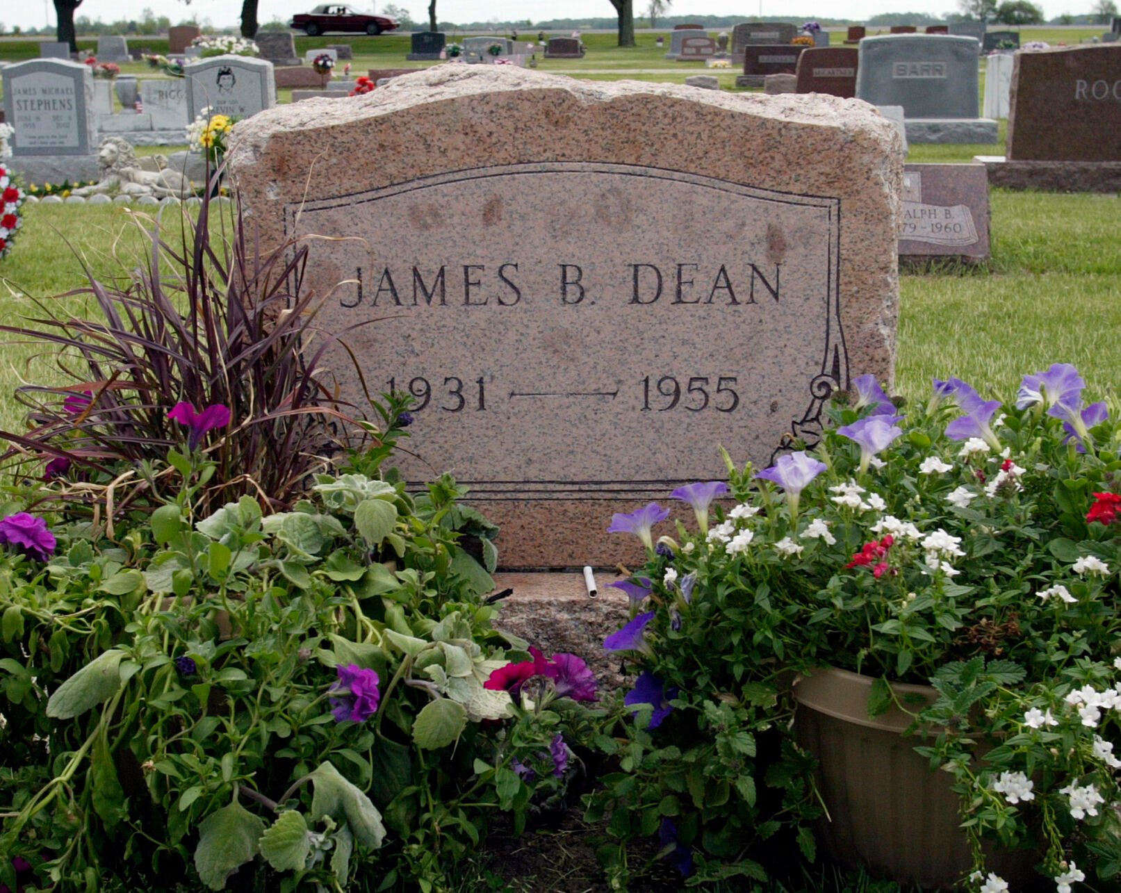 1955: James Dean